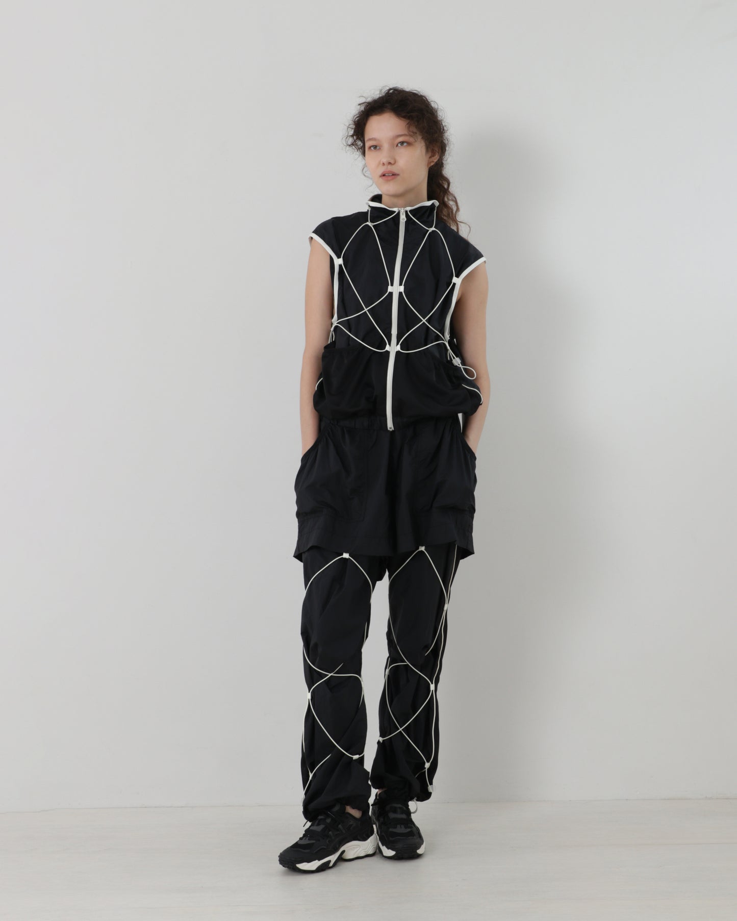 Draw-cord Vest