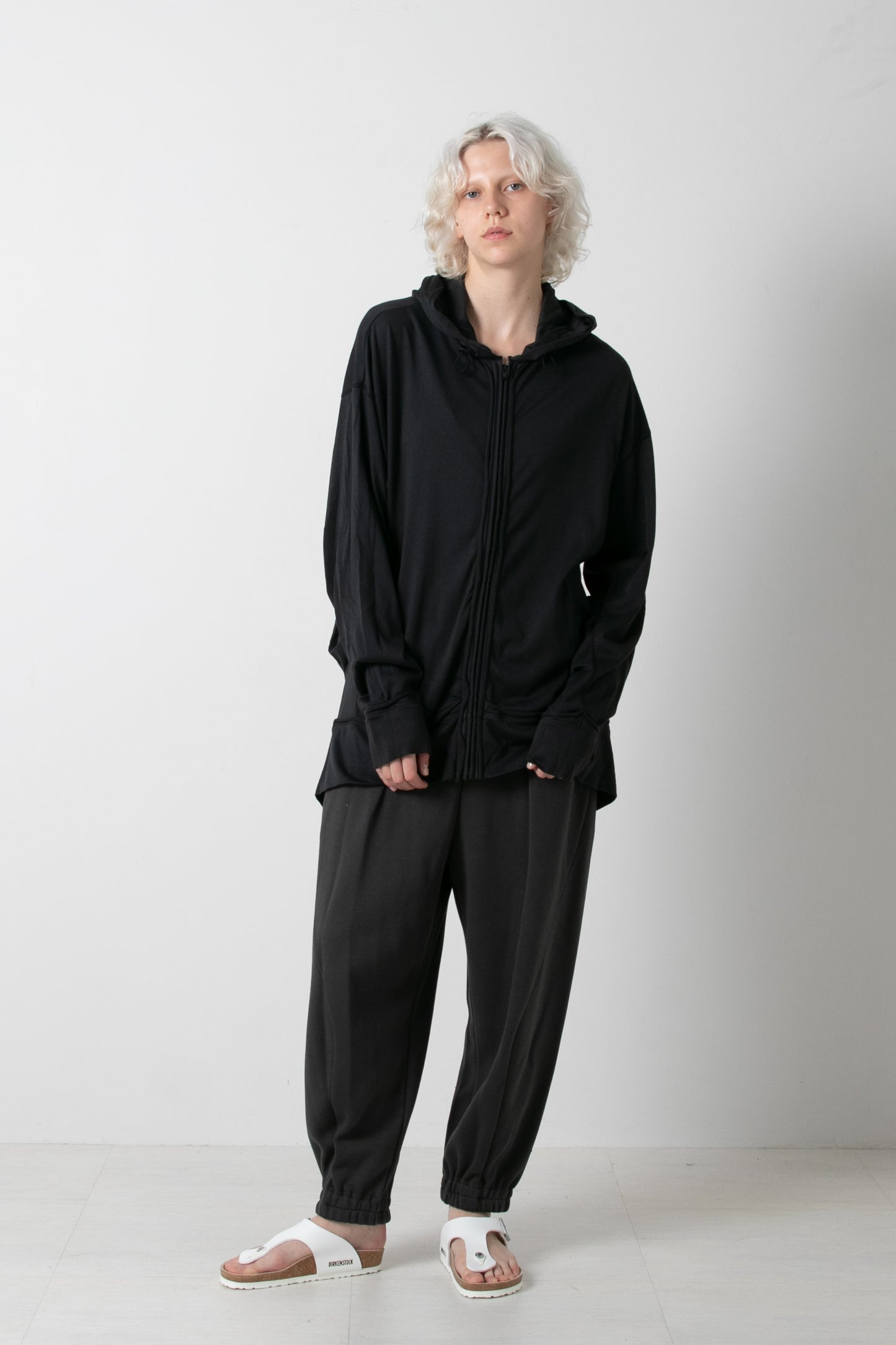 Zip-up Back Tuck Hoodie